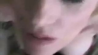 قضيب الكلب في فتحات الإناث إباحية قاسية