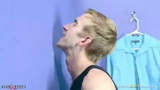 طيز ضخمة تُنكح بقضيب كبير