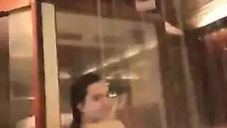 اغراء امراة لابسة فستان قصير جدا ومثير