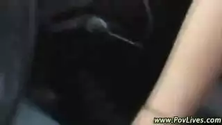 شقراء مراهقة تُلمس بقسوة وتتوسل للقضيب