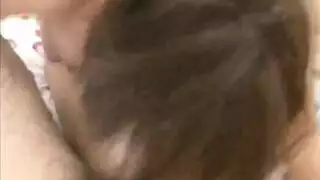 فيلم للكبار: أخت تخدم أخاها بالحليب والفم ثم تأخذ عضوه