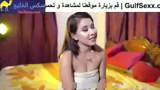 فتاة هندية مغرية تمتلئ مهبلها الضيق بقضيب صلب