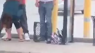 جنس عام خام: أمريكي يهيمن في المحطة