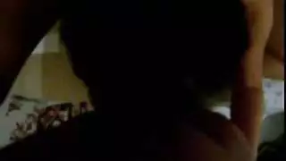 مشوية على اللعاب: عاهرة فرنسية تأخذه في كلا الفتحتين