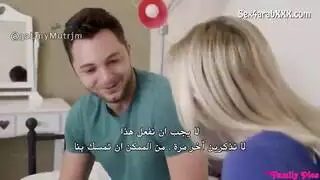 زوجة أب ناضجة كبيرة الثدي في جنس شرجي وفموي