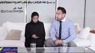 مغوية مقنعة في مشهد إيلاج مزدوج صريح