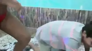 ابن الأخ المراهق يمارس الجنس مع عمته إباحية عائلية محرمة