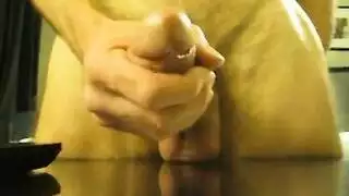 مركز القصص المصورة للكبار: مكتبة خيالاتك الجنسية