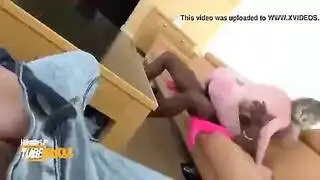 مال المشبك اشتم