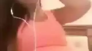 مغربية تتناك فالغابة
