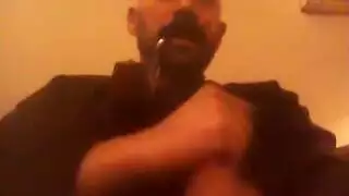شقراء تحصل على تدخين وضرب قاسي لأنابيبها