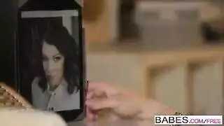 تحطيم فاتنة مكتب يمتص الديك الثابت مدرب وبعد الثلاثي لطيفة