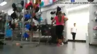 فانتازيا الثلاثي: إلسا جان تحصل على جلسة جنس مزدوجة في غرفة النوم