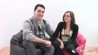 ساكس الابن ديوث والامه وصديقه