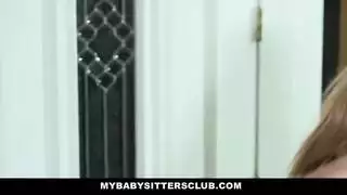 بنت بتناك من حصان حيوانات