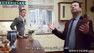 ربة منزل ماكرة تأخذ قضيبًا أثناء غياب الزوج أكشن خيانة إكس إكس إكس