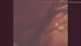 جميلة هندية تتعرض فتحاتها للتدمير بقضيب كبير