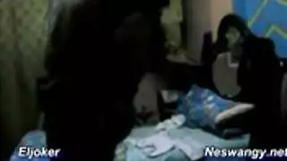 بورن عربي خاص: ربة منزل يائسة تتوسل لجماع شرجي وقذف داخلي