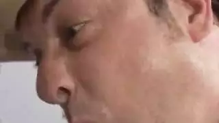 فتاة شرق أوسطية تأخذ زب كبير