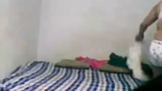 نيك عربى ساخن بنت مصريه هايجه اوي مع راجل فشخها نيك الإباحية الفيديو