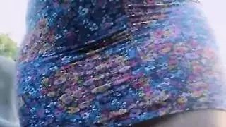 إباحية عربية لثلاثة أشخاص في موقف سيارات مزدحم