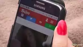 تحقيق الخيال المدرسي: معلم في علاقة ثلاثية عنيفة