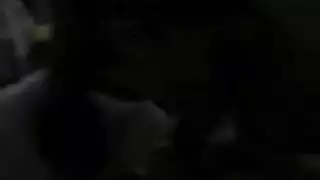 وضعية الكلب الشديدة تؤدي إلى قذف غزير