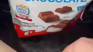 اب يرجع من شغل ينيك بنته