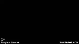 مارس الجنس مع هذه العاهرة الرائعة التي تحب أن تأخذ كل شيء