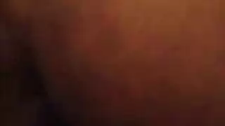 رحلة تاكسي بريئة تتحول إلى سكس ساخن في المركبة