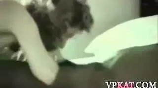 ضعف المتعة مع ميلف مجعدة الشعر في مشهد صريح