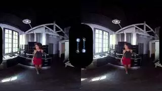 بنات يدلكون شاب ابيض