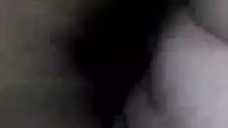 هي تحتاج لقضيب عشوائي الآن