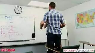 نيك فس الحمام بالغلط