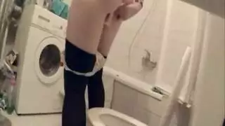 مثلية ثلاثية في الهالوين مع الأصدقاء