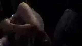 جنس وحشي صريح مع عاهرات مستعدات