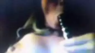 شباب يرضون رغبات الآباء الناضجين
