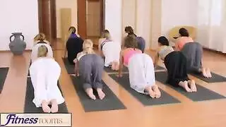 القص الذي يذاكر كثيرا دسار ضخمة