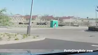 الأولاد مص زب في الأماكن العامة والأولاد كومينغ في الأماكن العامة