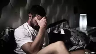 زوجة طالبة تخون مع صديقتها في جنس سحاقي صريح