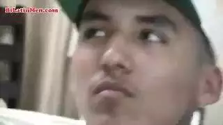 أخ سعودي مثار يصور أخواته يأخذون عدة أزواج