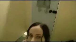 كاميرا خفية تكشف عارضات كوريات في مشاهد إباحية