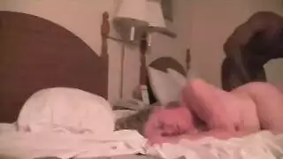 قضيب أسمر كبير يغتصب مراهقة جميلة في بورنو خشن