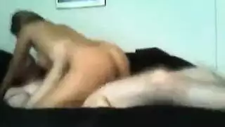 الملا طفة غوى هواة الفرنسية