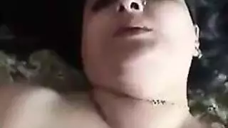 صفله صغيرة بزاف