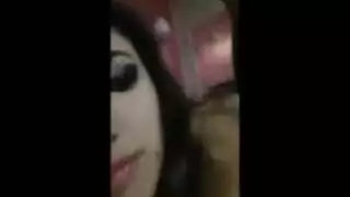 ثنائي عربي إباحي: جماع حميمي و عبادة للثدي