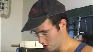 زوج يخون مع فتاة شقراء مثيرة جامحة في السرير