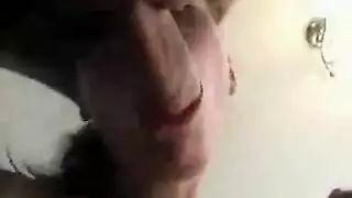 اصغر ممثله إباحية