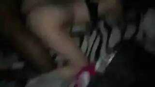 فيلم شهوة الأقدام: عبادة كل بوصة من أقدامها بالجوارب