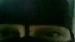 رغبات سرية: زوجة عربية محجبة تحب القضيب الكبير والجنس القاسي